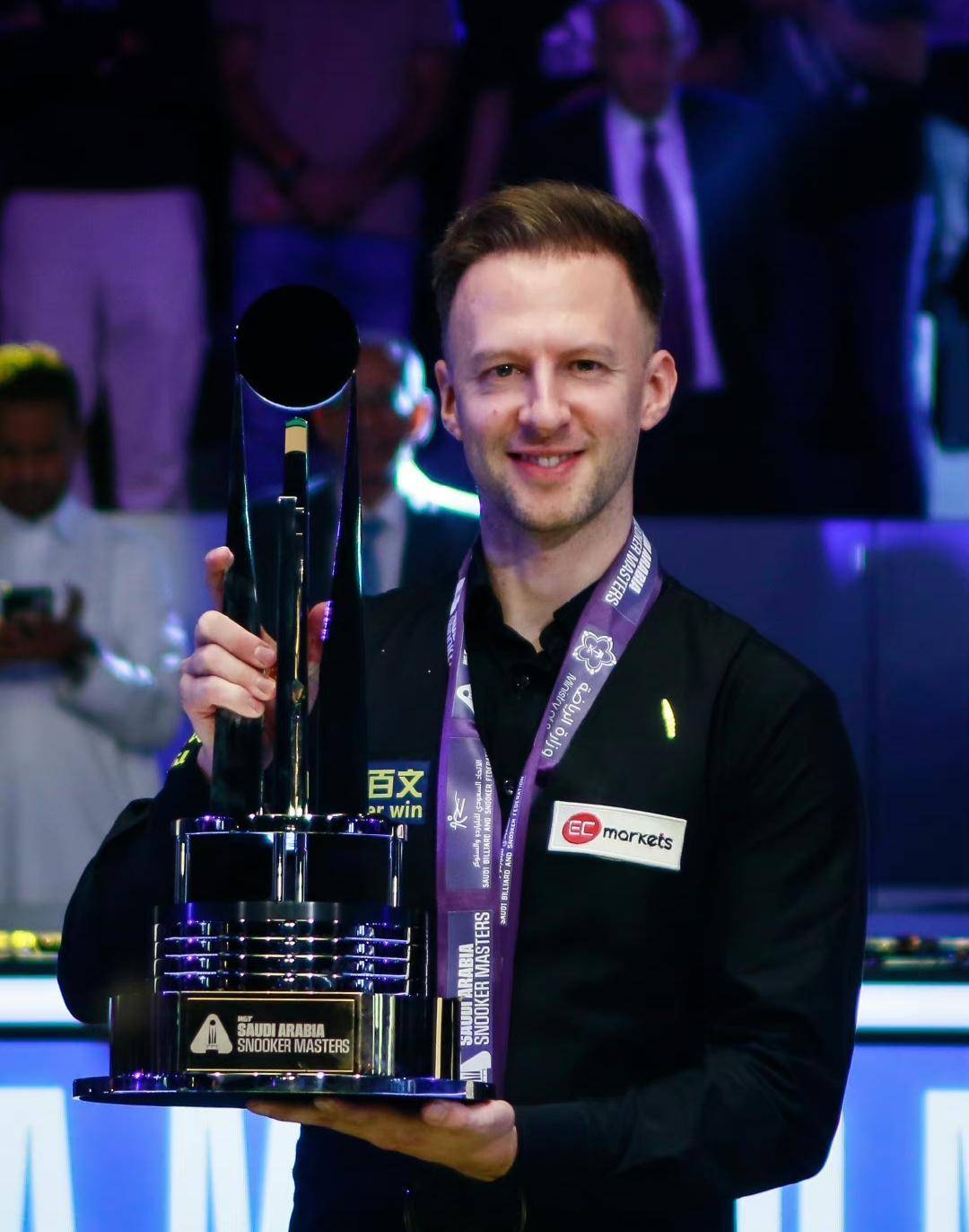 但背后显现 但背后显现