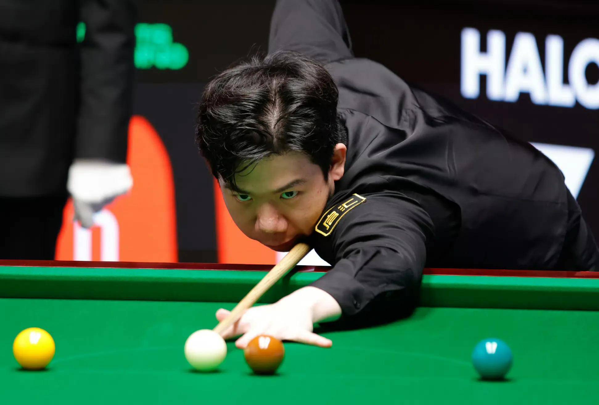 体育意甲：握手言和 卡利亚里1-1科莫