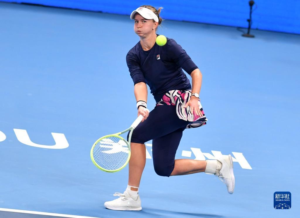 借顽强的意 借顽强的意