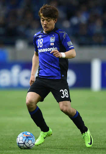 曝维斯塔潘与沃尔夫在撒丁岛秘密见面 私人飞机和私人游艇暴露两人行踪